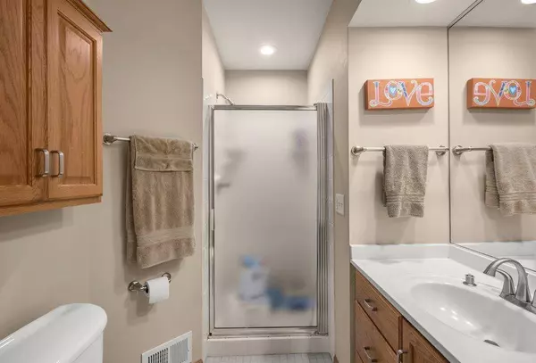 2930 Desoto ST, Little Canada, MN 55117