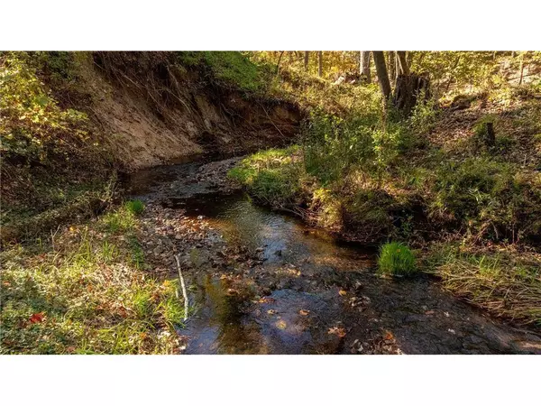 1622 Graydon Ave, Brainerd, MN 56401-4322