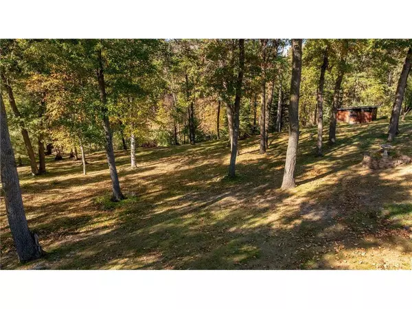 1622 Graydon Ave, Brainerd, MN 56401-4322