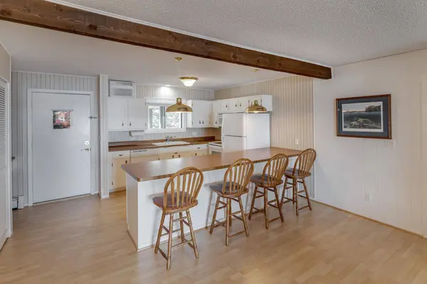 9212 Edgewater CIR S #202, Breezy Point, MN 56472