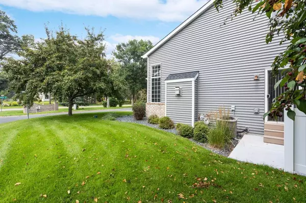 8774 Hastings Cir NE, Minneapolis, MN 55449-4509