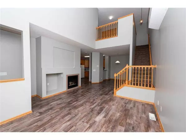 8930 Olive Ln N, Maple Grove, MN 55311-4439