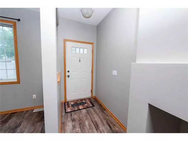 8930 Olive Ln N, Maple Grove, MN 55311-4439