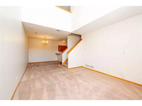 16887 91st Ave N, Maple Grove, MN 55311-5435