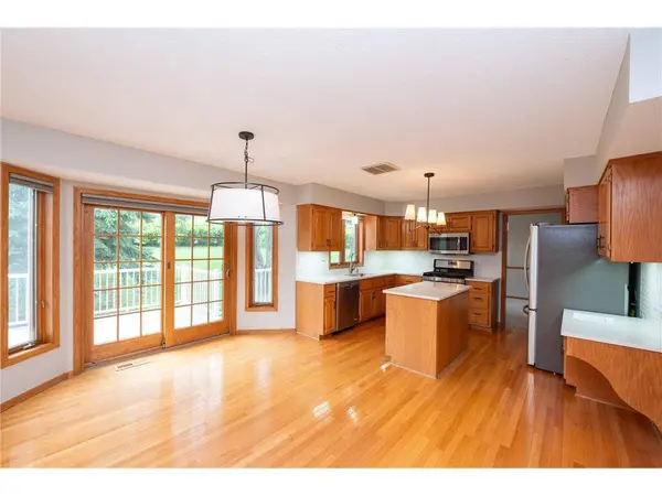 6262 Fernbrook Ln N, Maple Grove, MN 55311-4234