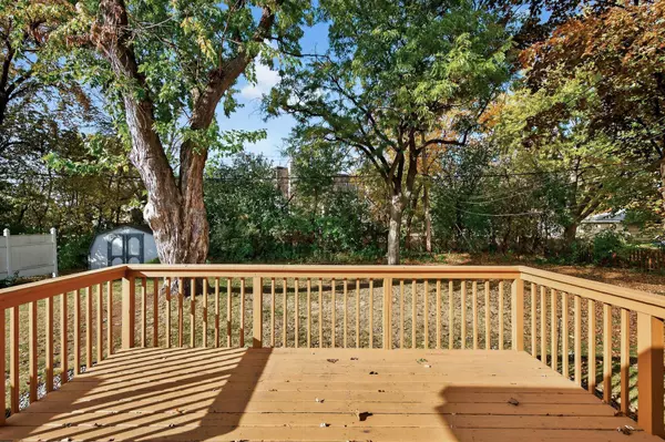 7201 Kentucky AVE N, Brooklyn Park, MN 55428