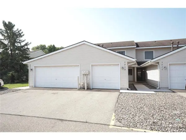 2829 67th Ln N, Brooklyn Center, MN 55430-1712