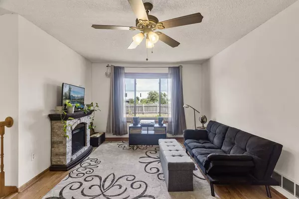 6516 92nd TRL N, Brooklyn Park, MN 55445