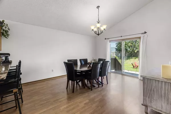 6516 92nd TRL N, Brooklyn Park, MN 55445