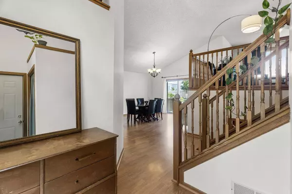 6516 92nd TRL N, Brooklyn Park, MN 55445