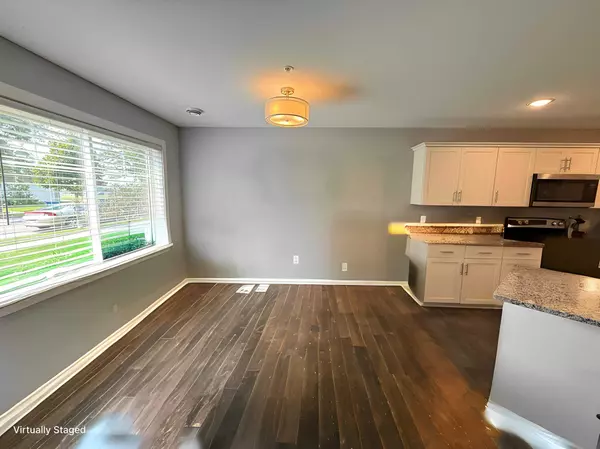 11184 69th ST NE, Albertville, MN 55301