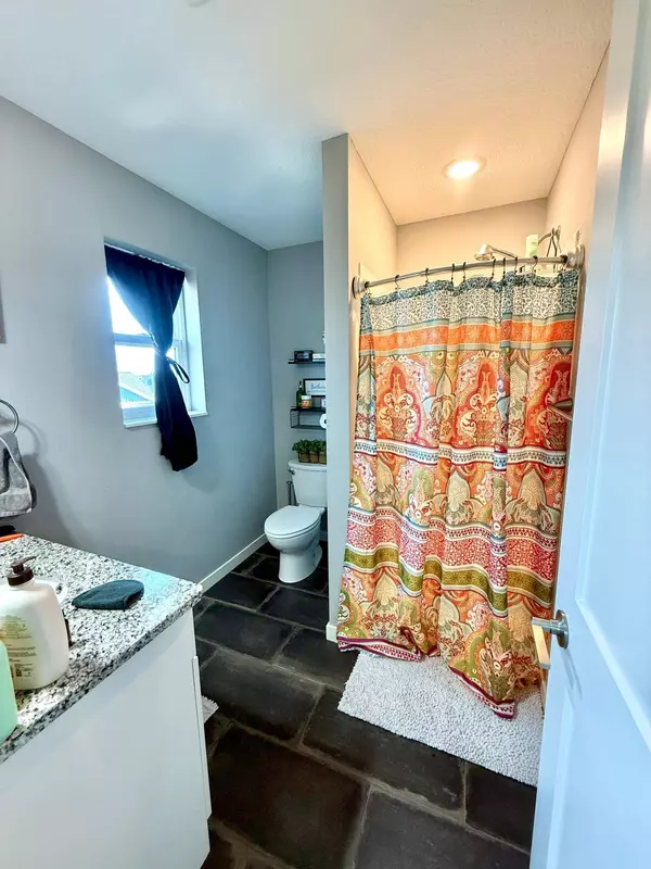 11184 69th ST NE, Albertville, MN 55301