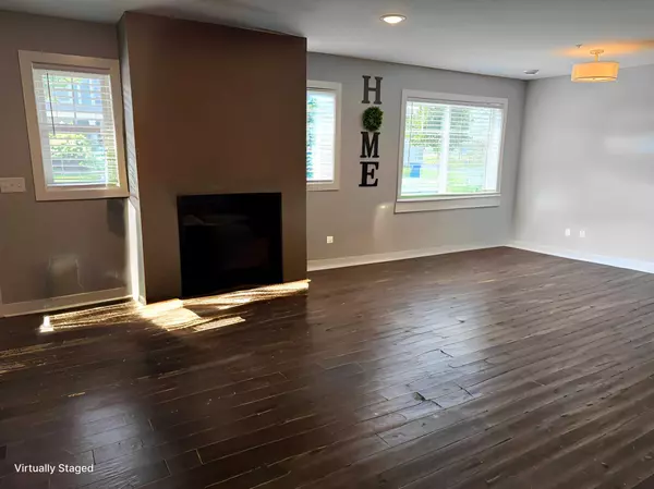 11184 69th ST NE, Albertville, MN 55301