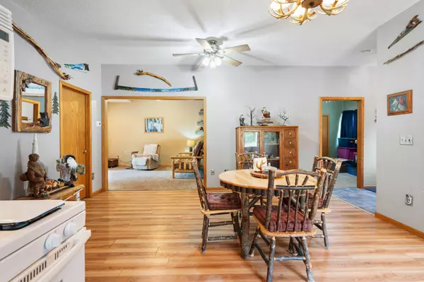 10912 Dahl RD, Hinckley, MN 55037