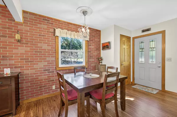 8549 Russell AVE S, Bloomington, MN 55431