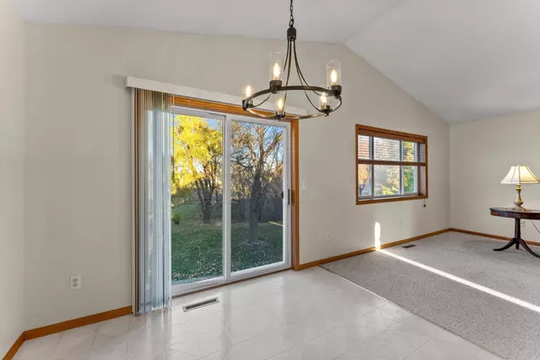 6110 262nd ST, Wyoming, MN 55092