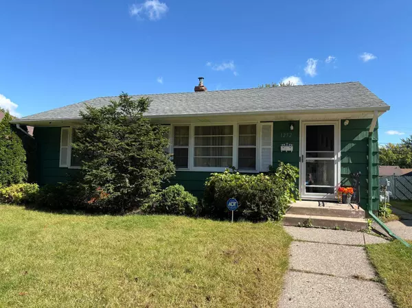 1252 Calumet AVE, West Saint Paul, MN 55118