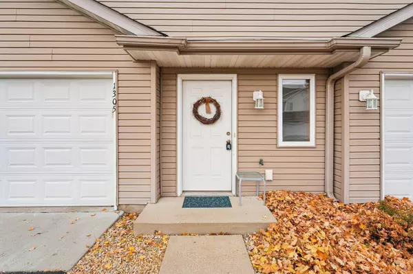 1305 Willow TRL, Farmington, MN 55024