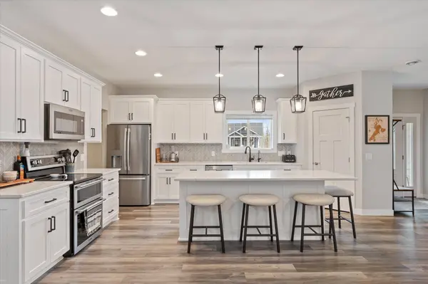 11340 Legacy DR, East Gull Lake, MN 56401