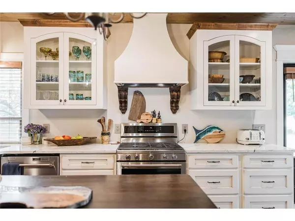 405 Summit St E, Battle Lake, MN 56515-4111