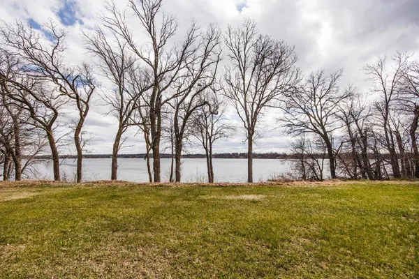 48484 Flicker LN, Ottertail, MN 56571