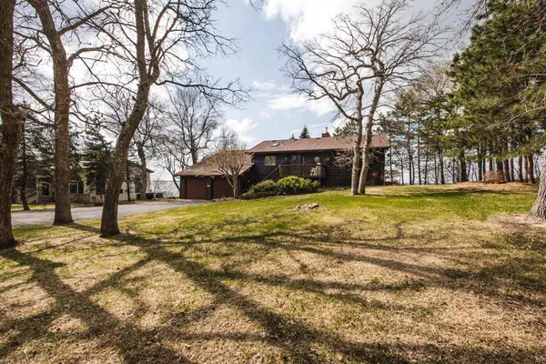 29823 Highland LOOP, Battle Lake, MN 56515