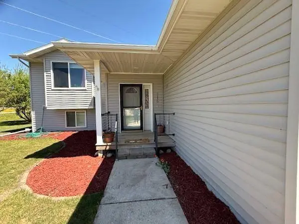 1230 Lenore WAY, Fergus Falls, MN 56537