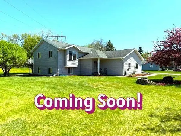 1230 Lenore WAY, Fergus Falls, MN 56537