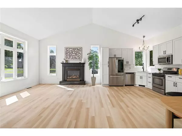 Shakopee, MN 55379-8062,1594 Coventry Ln