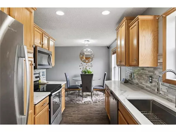 2553 11th Ave, Anoka, MN 55303-2080