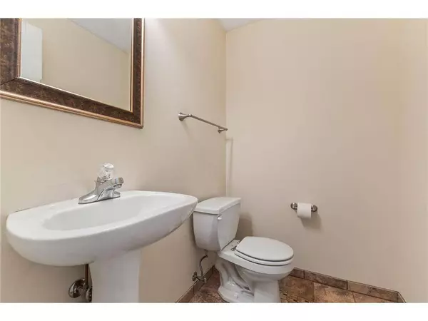 7850 Garland Ln N, Maple Grove, MN 55311-2523