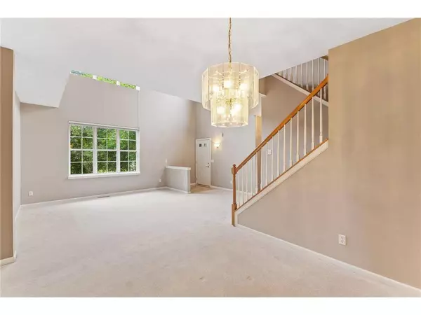 7850 Garland Ln N, Maple Grove, MN 55311-2523