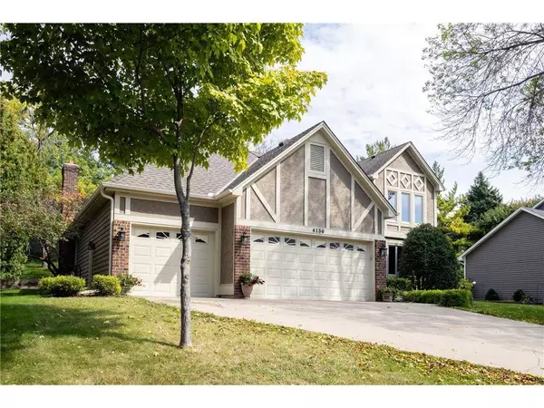 4130 Minnesota Ln N, Plymouth, MN 55446-2738