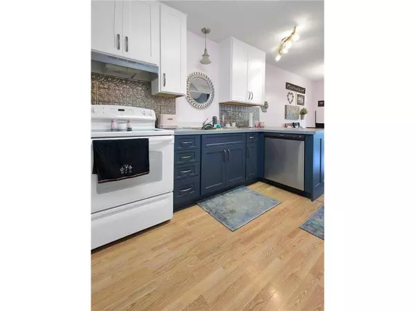 1250 Birch Ct #21, White Bear Lake, MN 55110-6759