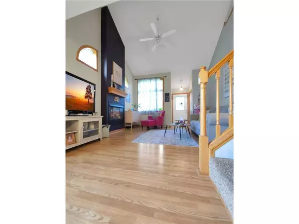 1250 Birch Ct #21, White Bear Lake, MN 55110-6759