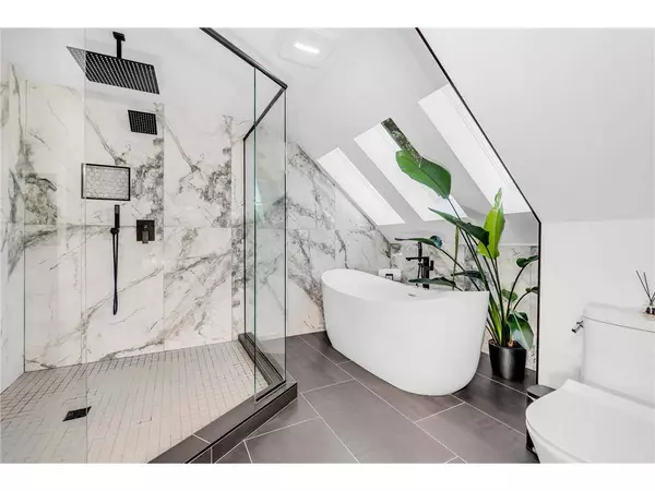 4756 Kildare Rd, Mound, MN 55364-1817