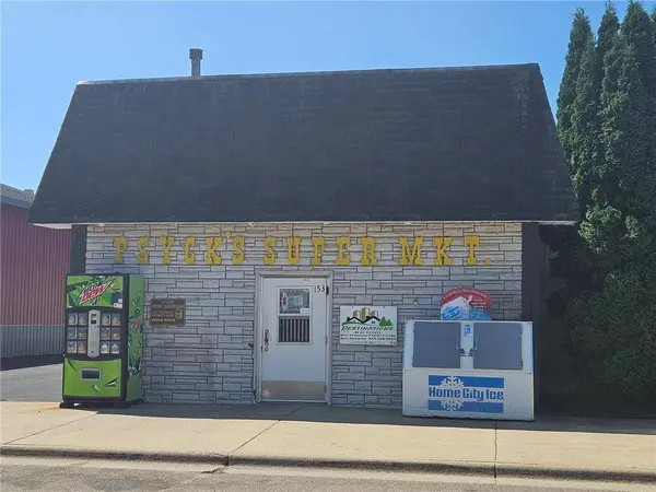 153 Main ST