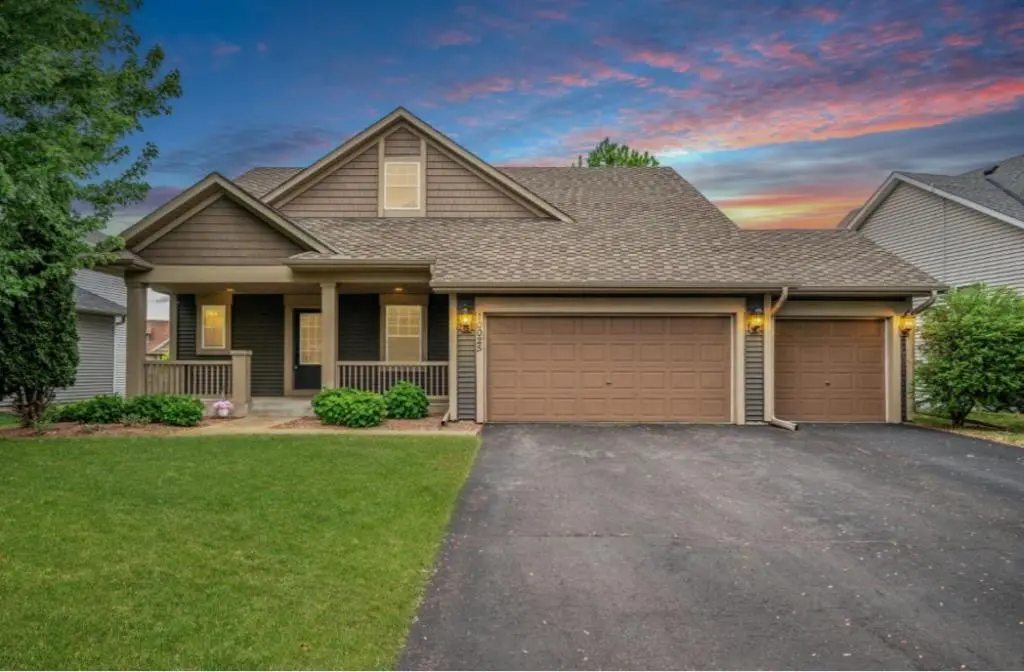 10025 Toledo Dr N, Brooklyn Park, MN 55443-2378