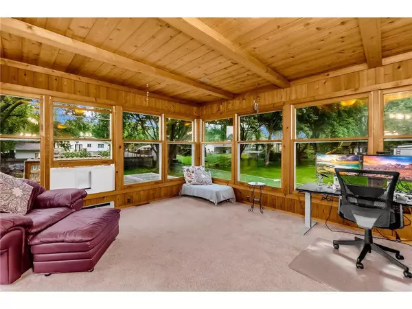 919 15th St SE, Forest Lake, MN 55025-2014