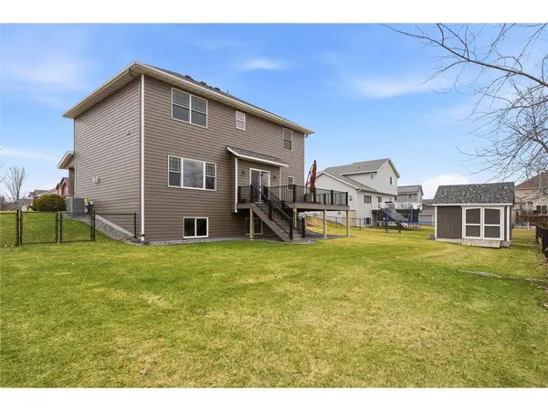 12822 Breckenridge Ln, Rogers, MN 55374-4889