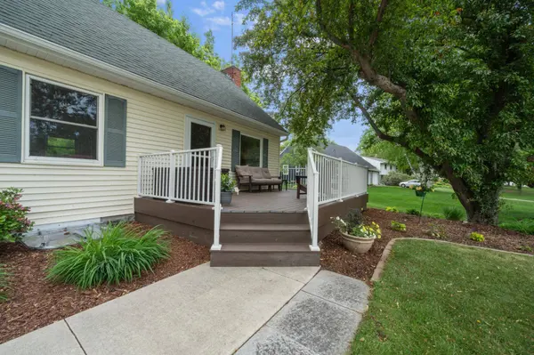 406 Fingal CT, Alexandria, MN 56308