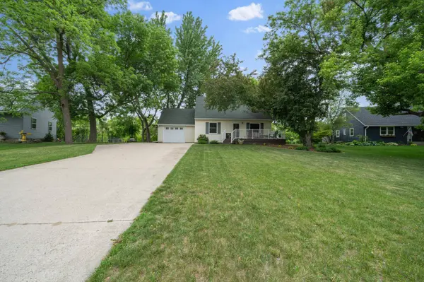 406 Fingal CT, Alexandria, MN 56308