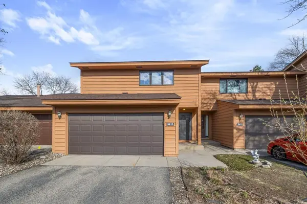 5413 Upper 147th St W, Apple Valley, MN 55124-6652