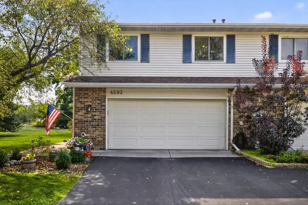 4593 Maple Leaf CIR, Eagan, MN 55123