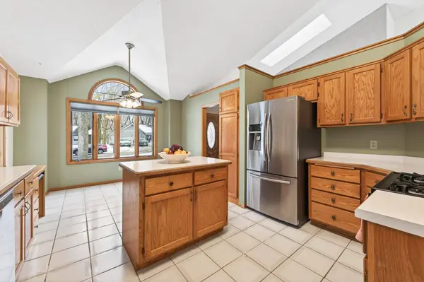 6397 Fawn LN, Circle Pines, MN 55014