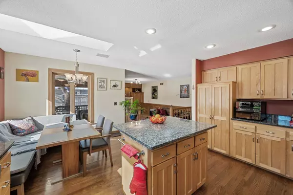 5310 Dominick DR, Minnetonka, MN 55343