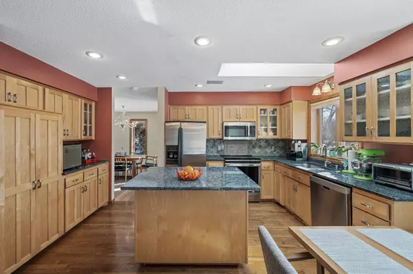 5310 Dominick DR, Minnetonka, MN 55343