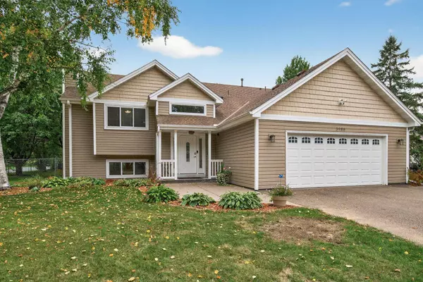 3986 Flowerfield RD, Blaine, MN 55014