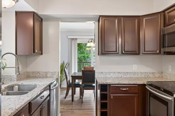 3986 Flowerfield RD, Blaine, MN 55014