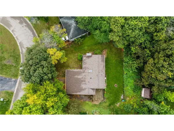 5535 Quinwood Ln N, Plymouth, MN 55442-1709